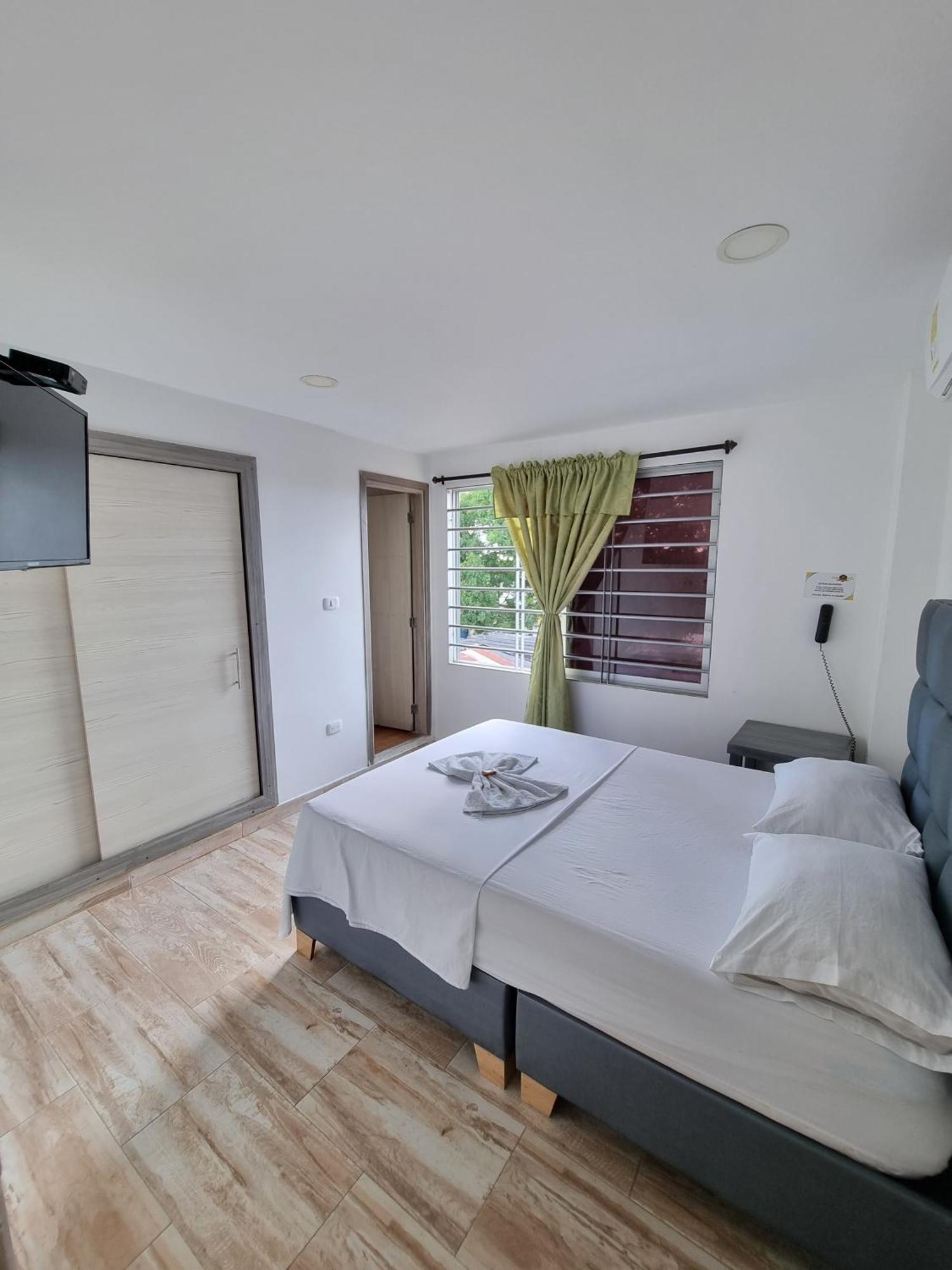 Hotel Ibiza Central Montería Extérieur photo